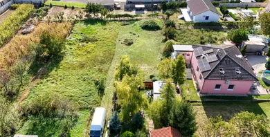 Na predaj pozemok, 729 m², Nitra, Hlavná