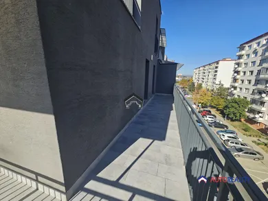 Na prenájom 2-izbový byt, 85 m², Zvolen, Parkovací Dom