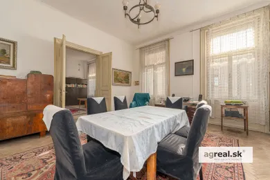 Byty na predaj 3-izbový, Bratislava-Staré Mesto · €465 000