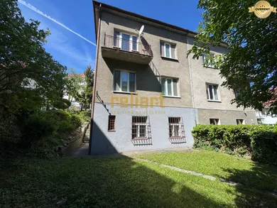 Domy na predaj 7-izbový, Bratislava-Staré Mesto · €849 000