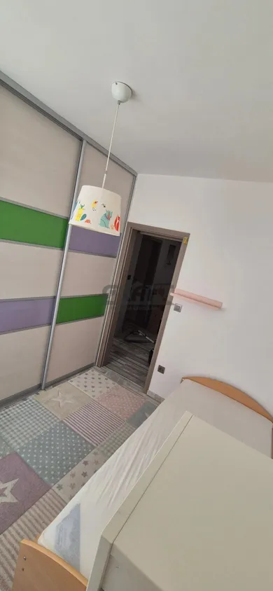 Na prenájom 3-izbový byt, 62 m², Bratislava-Petržalka, Osuského