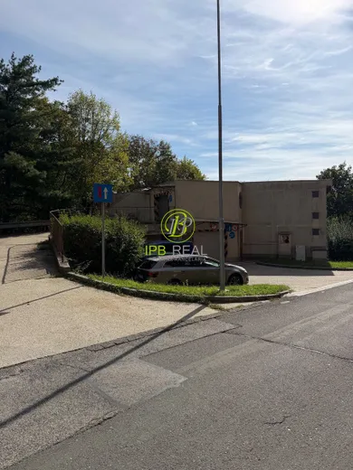 Na predaj objekt, 17 m², Bratislava-Dúbravka, Bagarova