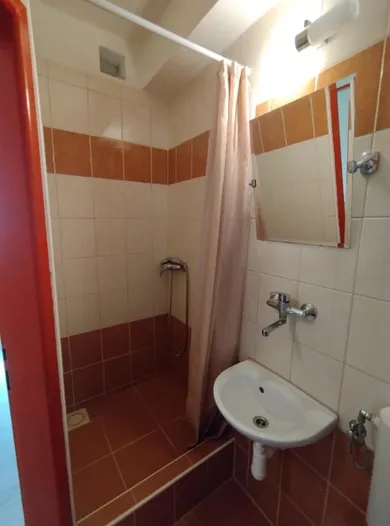 Na prenájom 1-izbový byt, 20 m², Bratislava-Ružinov, Krajná