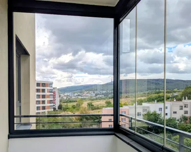 Na prenájom 3-izbový byt, 72 m², Bratislava-Rača, Rudroffova