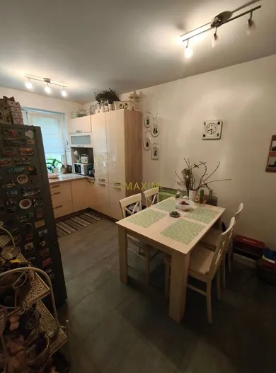 Na predaj 2-izbový byt, 56 m², Trnava, Podjavorinskej