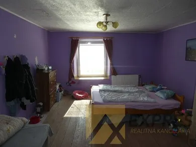 Na predaj 4-izbový dom, Handlová, Ivana Krasku