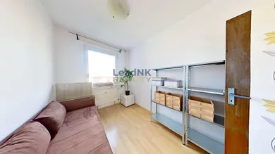 Na prenájom 3-izbový byt, 62 m², Pezinok, Novomeského
