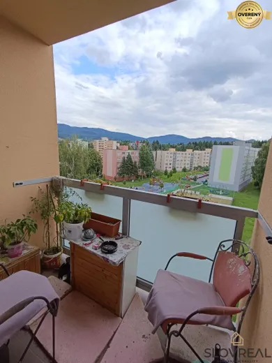 Na predaj 3-izbový byt, 70 m², Handlová
