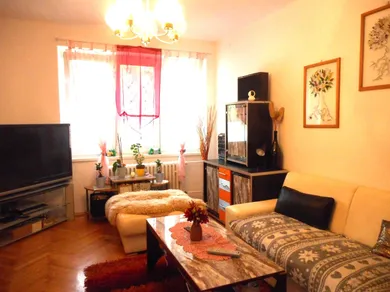 Na predaj 2-izbový byt, 53 m², Trenčín, 28. októbra