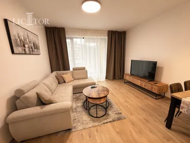 Kiadó lakások, 2-szobás, Žilina · €950