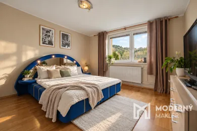 Na predaj dom, 160 m², Považská Bystrica, -