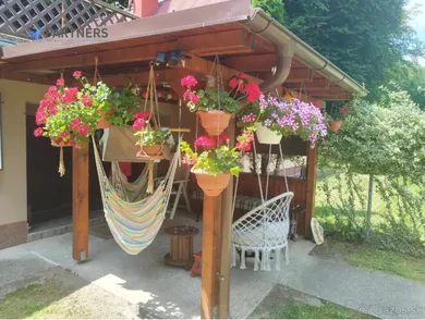 Na predaj 3-izbový rekreačný dom, 150 m², Píla, Hlavná