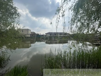 Na predaj pozemok, 120 m², Tvrdošovce