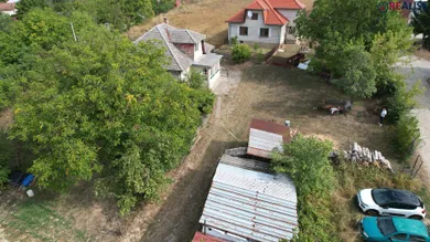 Na predaj 2-izbový dom, 94 m², Zlatníky