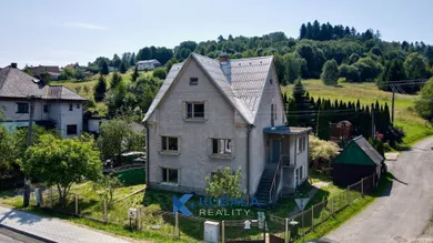 Na predaj 6-izbový dom, 250 m², Skalité