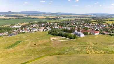 Na predaj pozemok, Lemešany