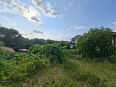 Na predaj pozemok v Bratislava-Devínska Nová Ves · €178 800 · Pôvodný stav