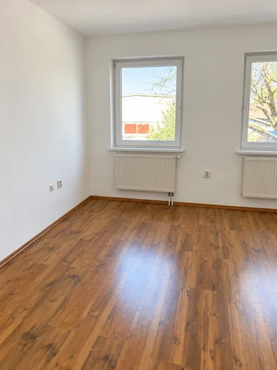 Na prenájom komerčné, 34 m², Košice-Juh