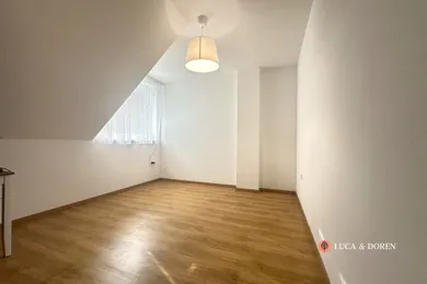 Na predaj 7-izbový dom, 130 m², Bolešov