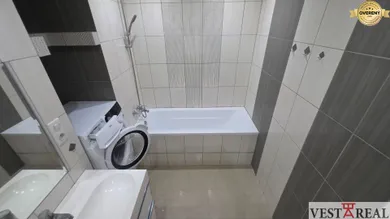 Na prenájom 3-izbový byt, 63 m², Galanta, Revolučná Štvrť