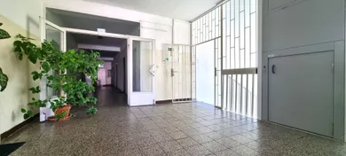 Na prenájom komerčné, 134 m², Bratislava-Ružinov, Mlynské nivy