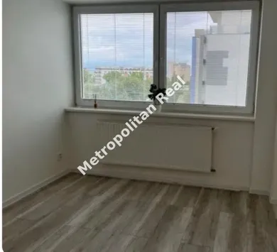 Na predaj 1-izbový byt, 35 m², Bratislava-Podunajské Biskupice