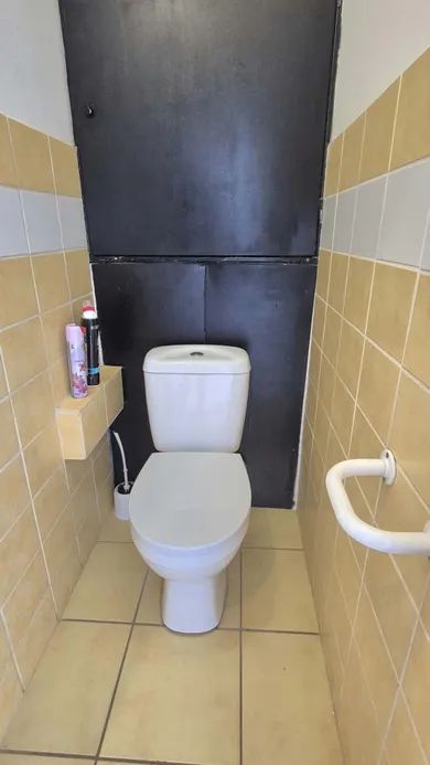 Na prenájom 1-izbový byt, 38 m², Nitra, Kmeťova