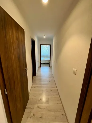 Na prenájom 3-izbový byt, 74 m², Bratislava-Staré Mesto, Dunajská