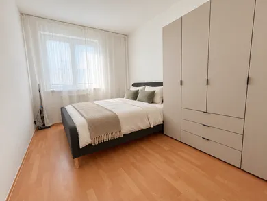 Na prenájom 2-izbový byt, 42 m², Žilina