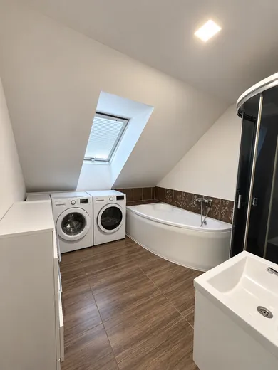 Na predaj 4-izbový byt, 102 m², Spišská Nová Ves, Koceľova