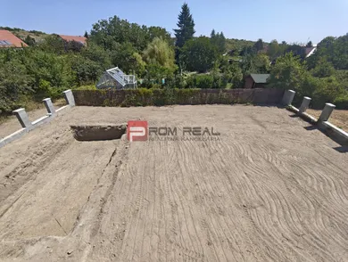 Na predaj 6-izbový dom, 256 m², Pezinok, Modra