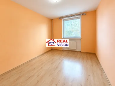 Na predaj 1-izbový byt, 35 m², Poprad, Rovná