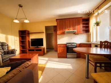Na predaj 2-izbový byt, 48 m², Trenčín, Kukučínova 11