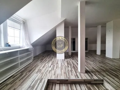 Na predaj 3-izbový dom, Levél
