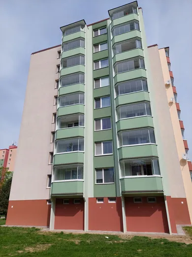 Na prenájom 2-izbový byt, 50 m², Senica, Hollého