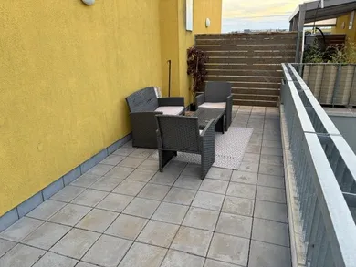 Na prenájom 3-izbový byt, 107 m², Bratislava-Devínska Nová Ves