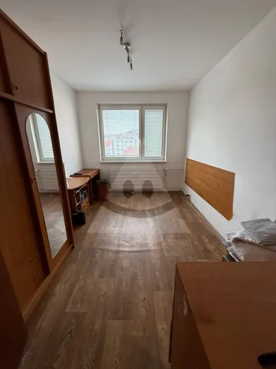 Na predaj 3-izbový byt, 71 m², Prievidza, I.Bukovčana