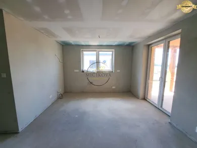 Na predaj 4-izbový dom, 89 m², Veľký Lapáš