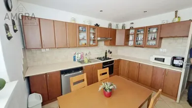 Na predaj 5-izbový dom, 417 m², Ratvaj