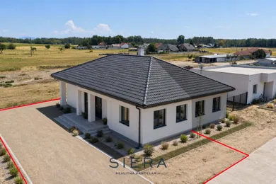 Na predaj 4-izbový dom, 90 m², Moravský Svätý Ján