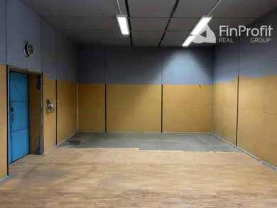 Na prenájom komerčné, 55 m², Bratislava-Nové Mesto, Bojnická