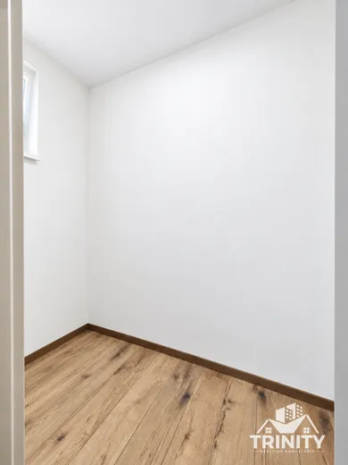 Na prenájom 4-izbový dom, 114 m², Nové Zámky