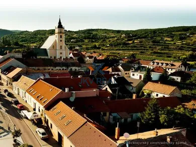 Na predaj pozemok v Svätý Jur · €1 855 900 · Pôvodný stav