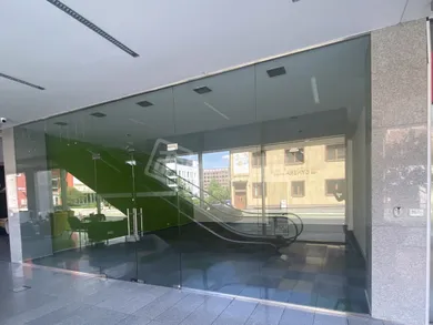 Na prenájom komerčné, 58 m², Trenčín, Legionárska