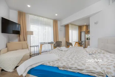 Na prenájom 1-izbový byt, 43 m², Banská Bystrica, 29. augusta 31