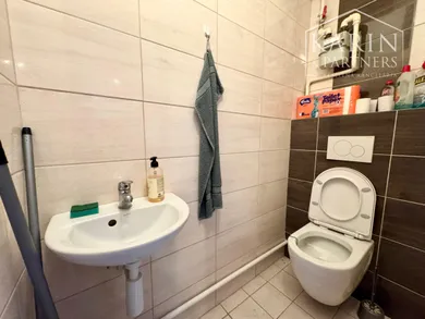 Na prenájom objekt, 40 m², Holíč, Námestie svätého Martina