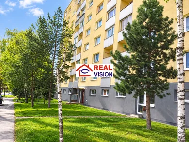 Eladó lakások, 3-szobás, Poprad · €186 900