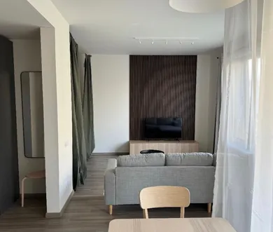 Mieszkania na wynajem, 2-pokojowe, Bratislava-Devínska Nová Ves · €750