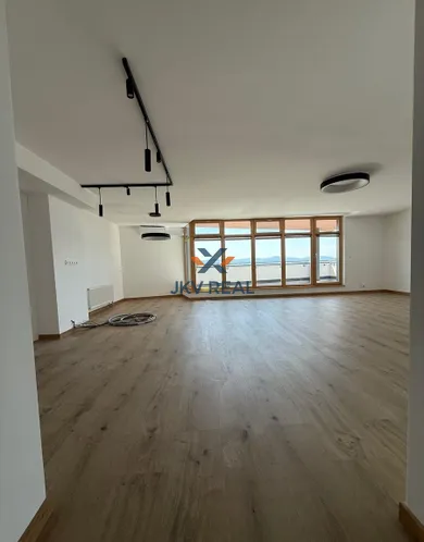 Na predaj 4-izbový byt, 159 m², Žilina, Vysokoškolákov