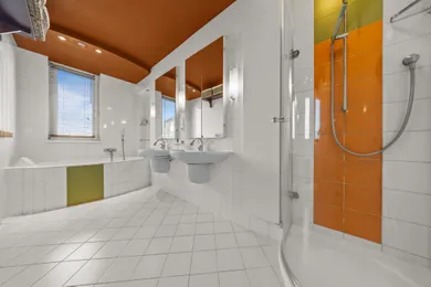 Na prenájom 4-izbový byt, 144 m², Bratislava-Staré Mesto